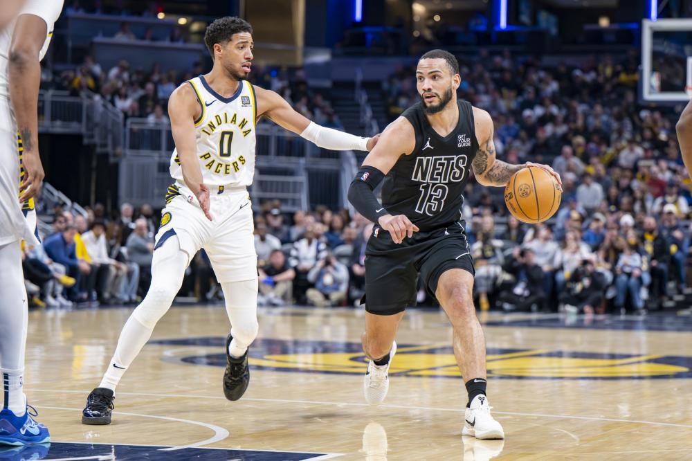 NBA常规赛：鹈鹕 98-94 险胜黄蜂，阿尔瓦拉多关键表现助力球队逆转.